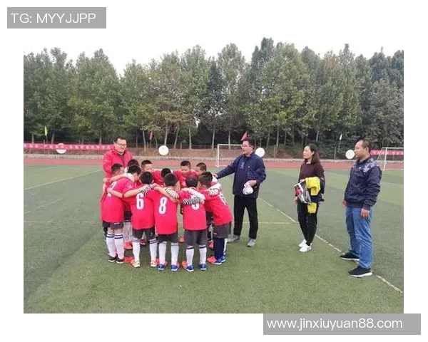 足球明星转型记从绿茵场到大银幕的精彩人生与挑战