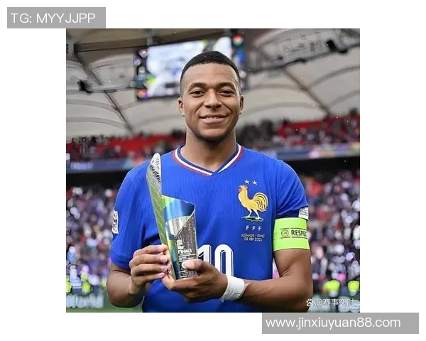 足球明星综合得分排行榜揭晓谁将成为本赛季最佳球员的有力竞争者 足球明星综合得分排行榜揭晓谁将成为本赛季最佳球员的有力竞争者