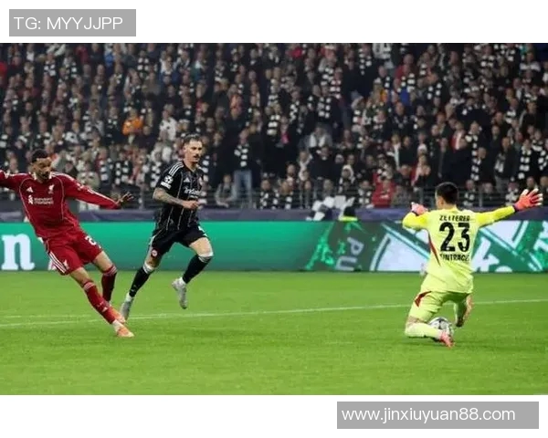 利物浦对皇马精彩重播回顾全场比赛亮点与精彩瞬间分析