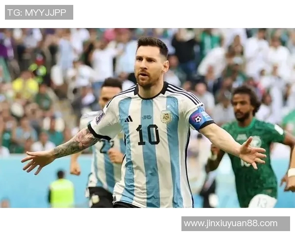 球衣号码17的足球明星们如何在绿茵场上书写传奇与荣耀 球衣号码17的足球明星们如何在绿茵场上书写传奇与荣耀