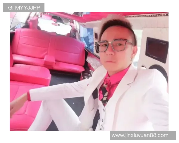 明星综艺篮球赛季来袭球场上演星光璀璨的精彩对决与欢乐时刻 明星综艺篮球赛季来袭球场上演星光璀璨的精彩对决与欢乐时刻