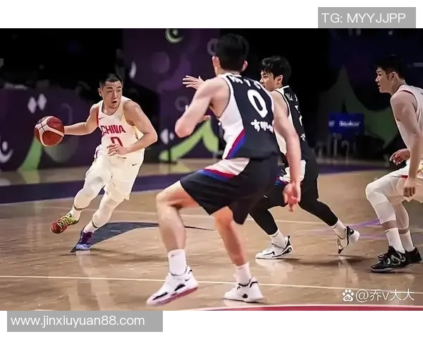 篮球场上的阴影与光辉揭秘犯罪的篮球明星背后的故事
